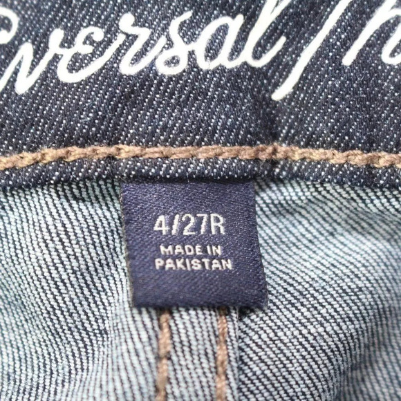 Universal Thread Jeans - Picture 9 of 11